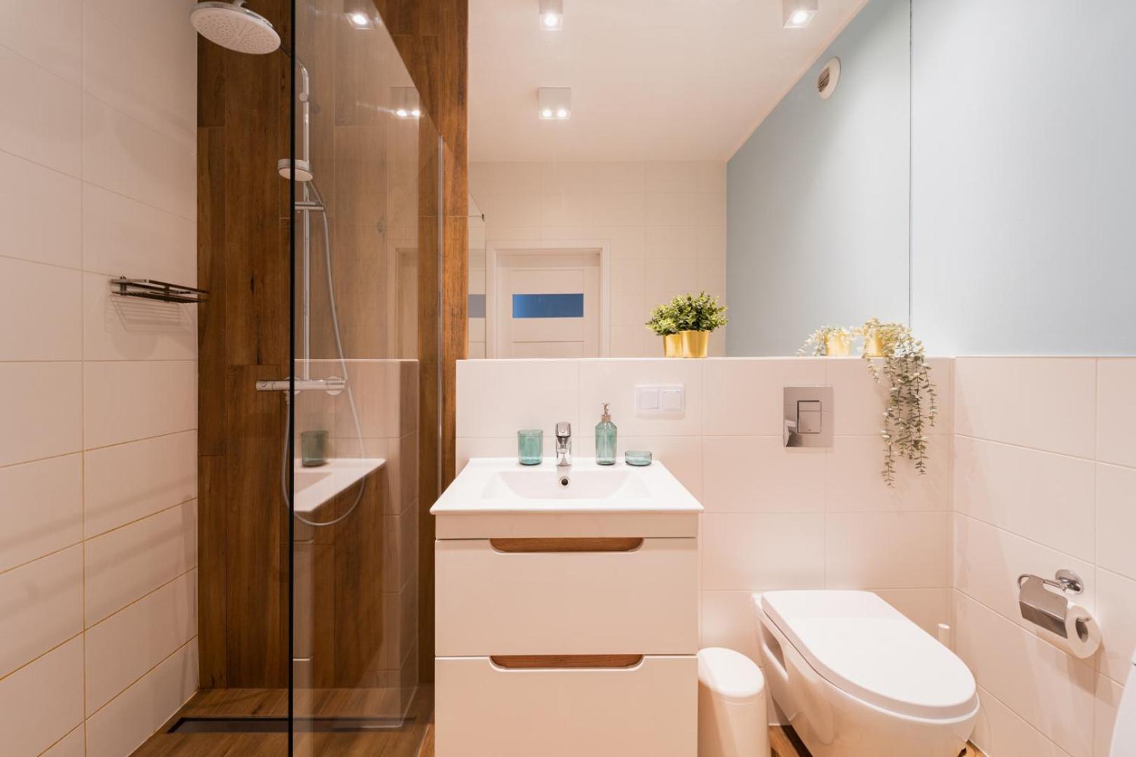 Nice Apartment - Near Sky Tower - Private Parking Вроцлав Экстерьер фото